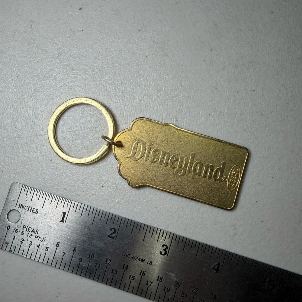 Vintage Disneyland Mickey Mouse Stephen Name Keychain Gold Tone Castle Souvenir
